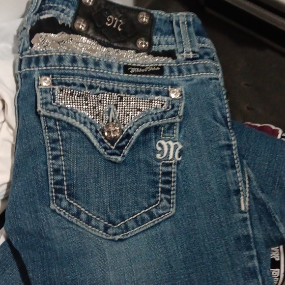 Jeans - Picture 2 of 2